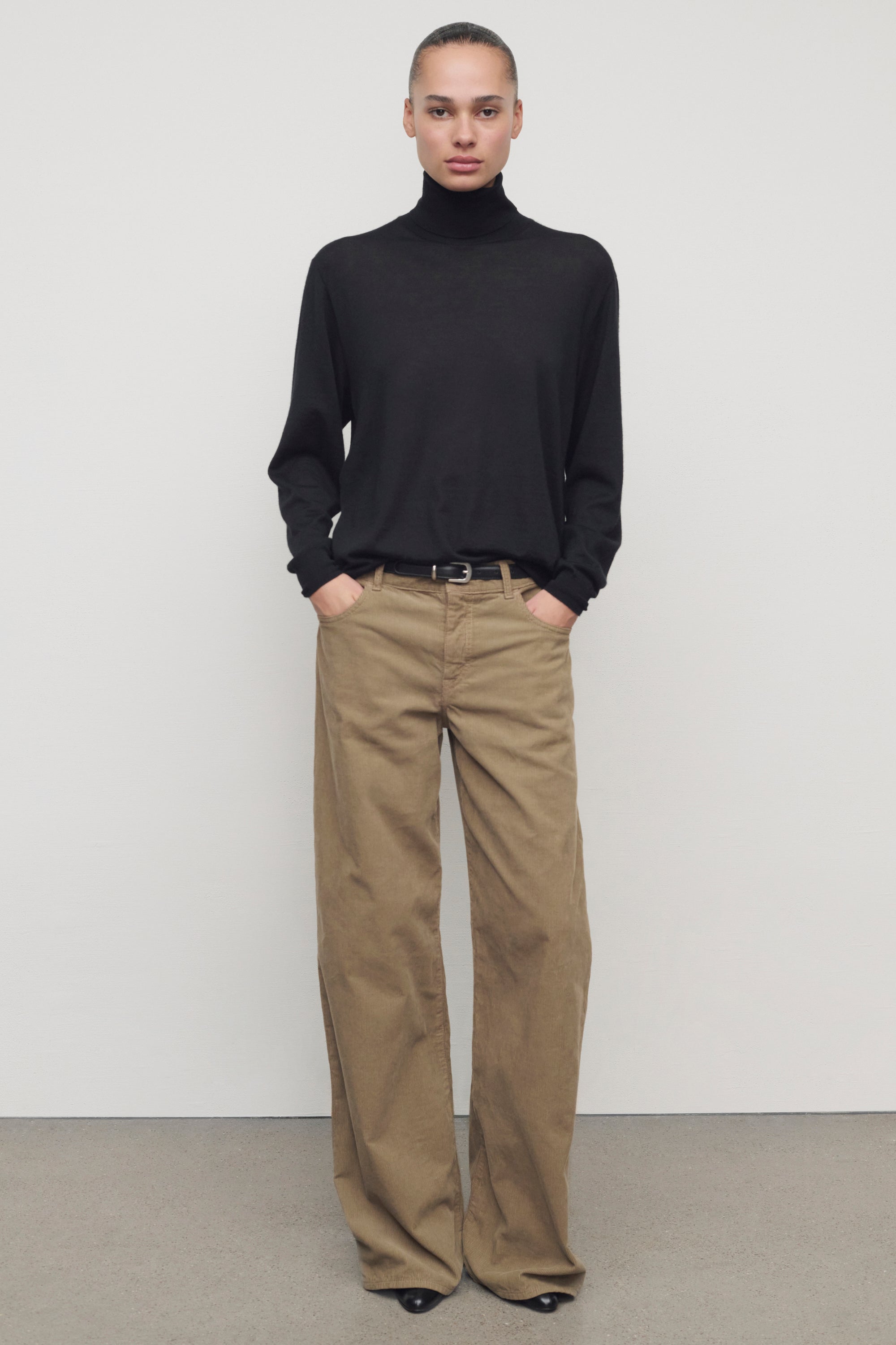 Eglitta Pant in Corduroy