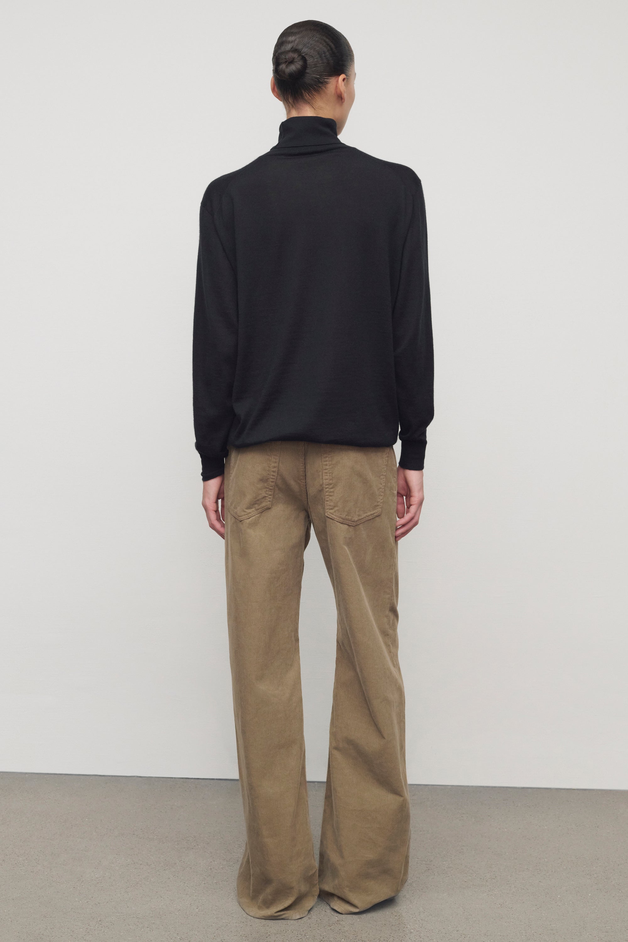 Eglitta Pant in Corduroy