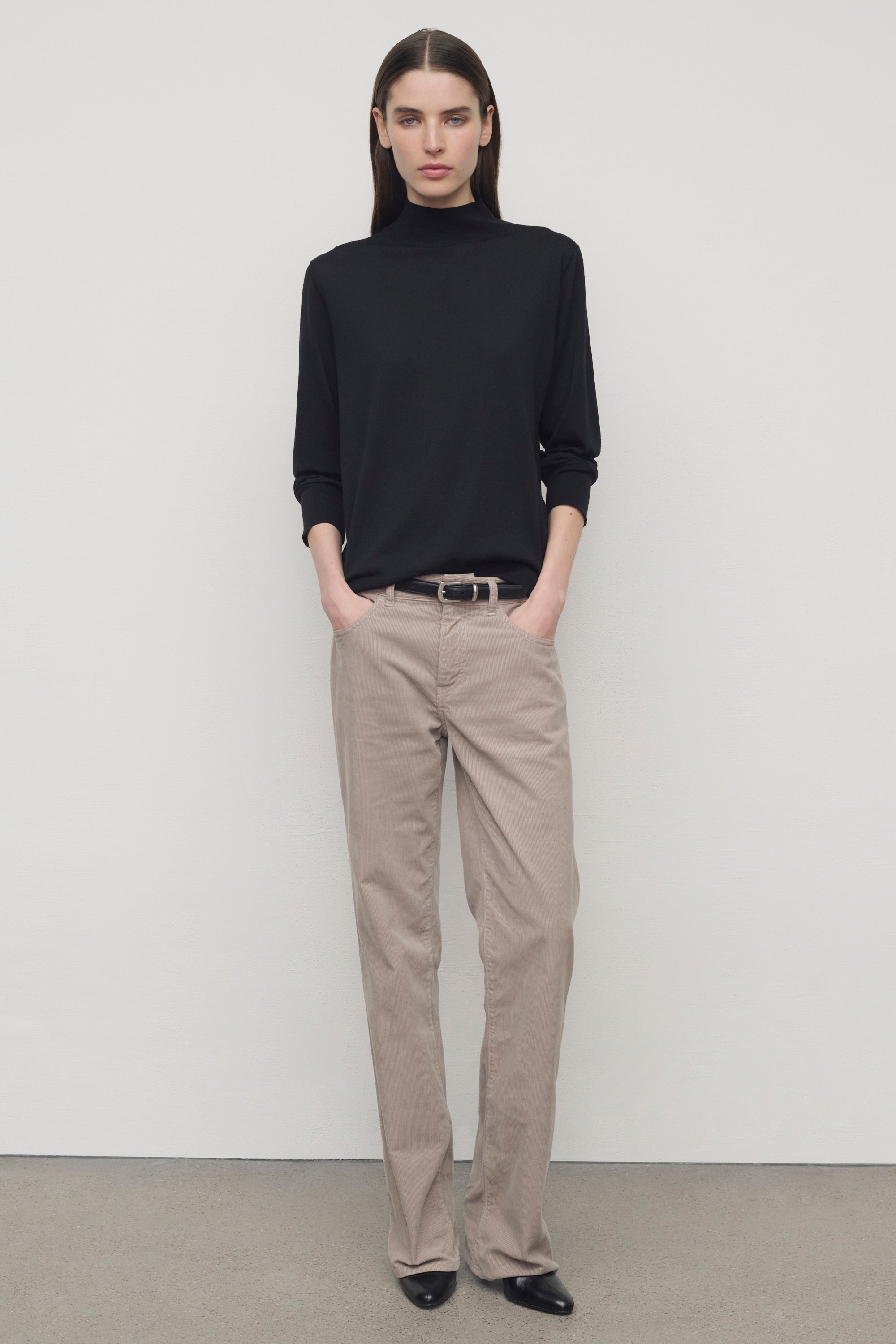 Carlyl Pant in Corduroy